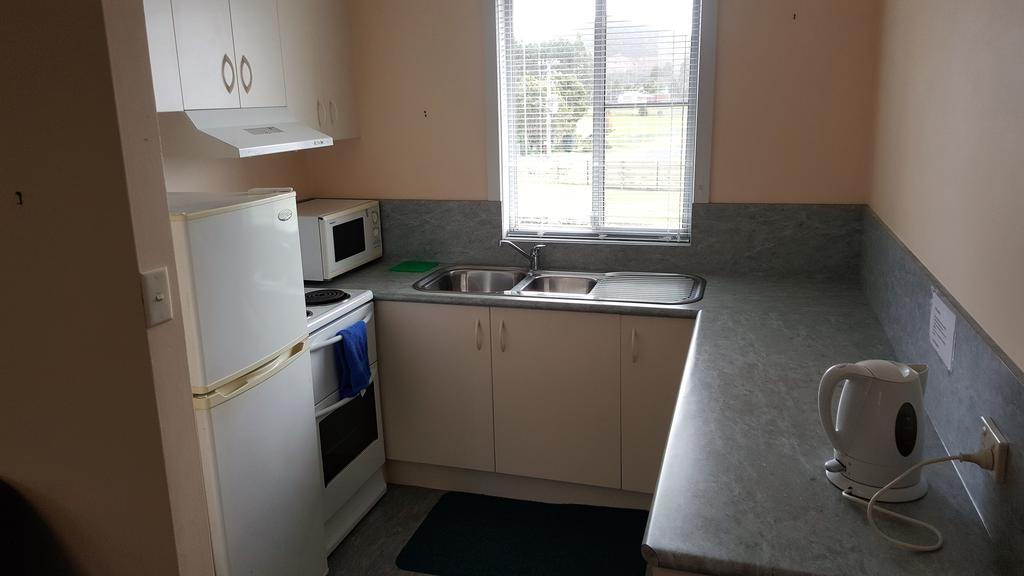 Waratah Falls Holiday Unit מראה חיצוני תמונה